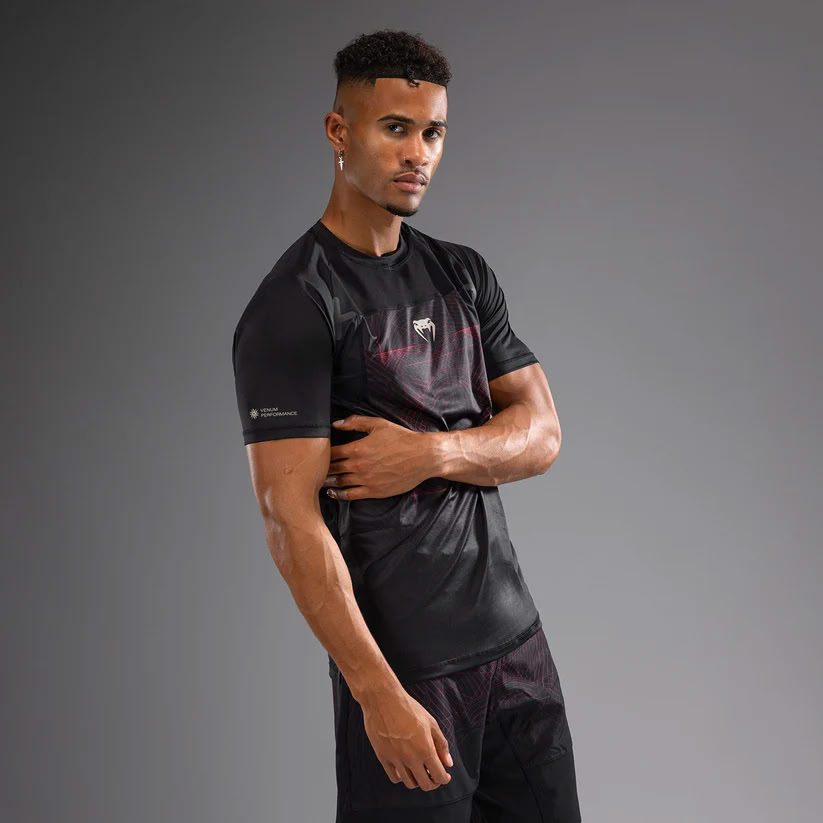 Футболка Venum G-Fit Air Mens Dry-Tech T-Shirt Deep Black Fire Red ціна