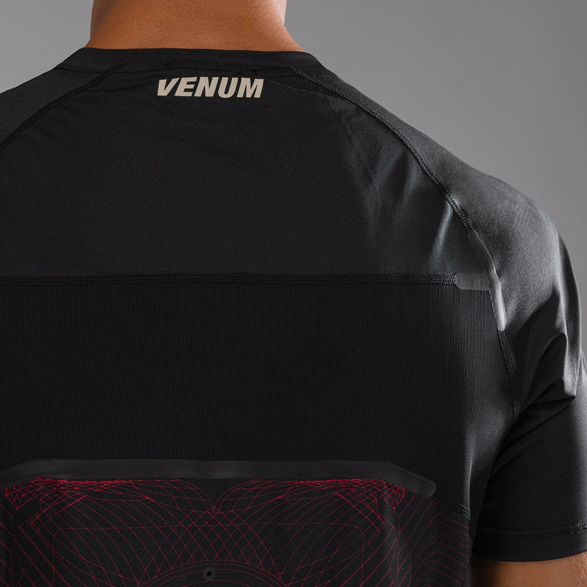 Футболка Venum G-Fit Air Mens Dry-Tech T-Shirt Deep Black Fire Red розмір
