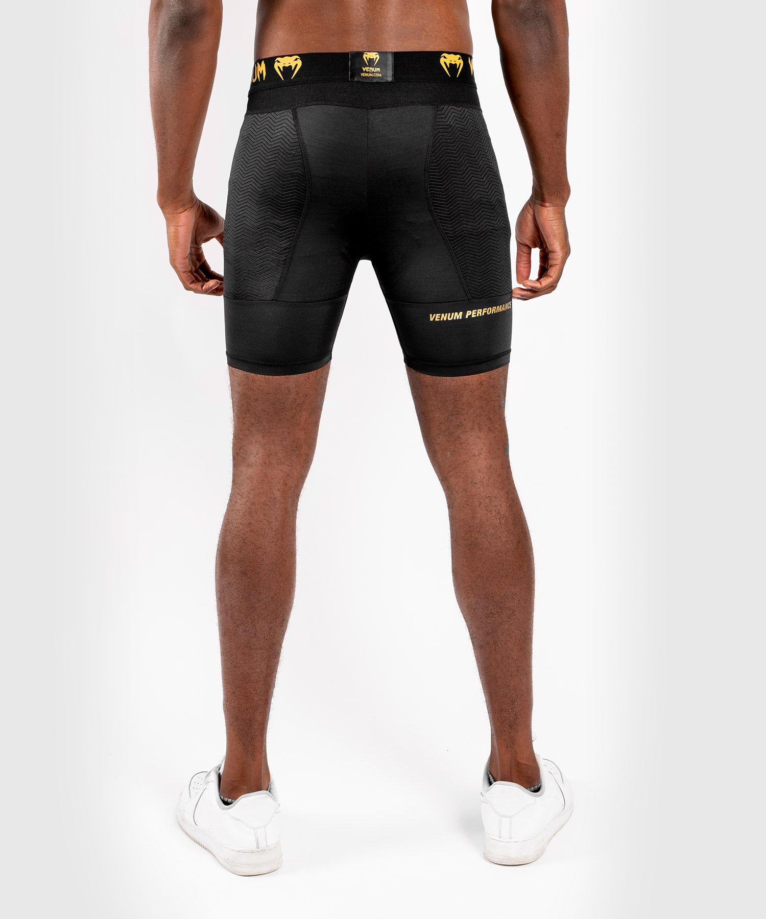 Компрессионные шорты Venum G-Fit Compression Shorts Black Gold купить