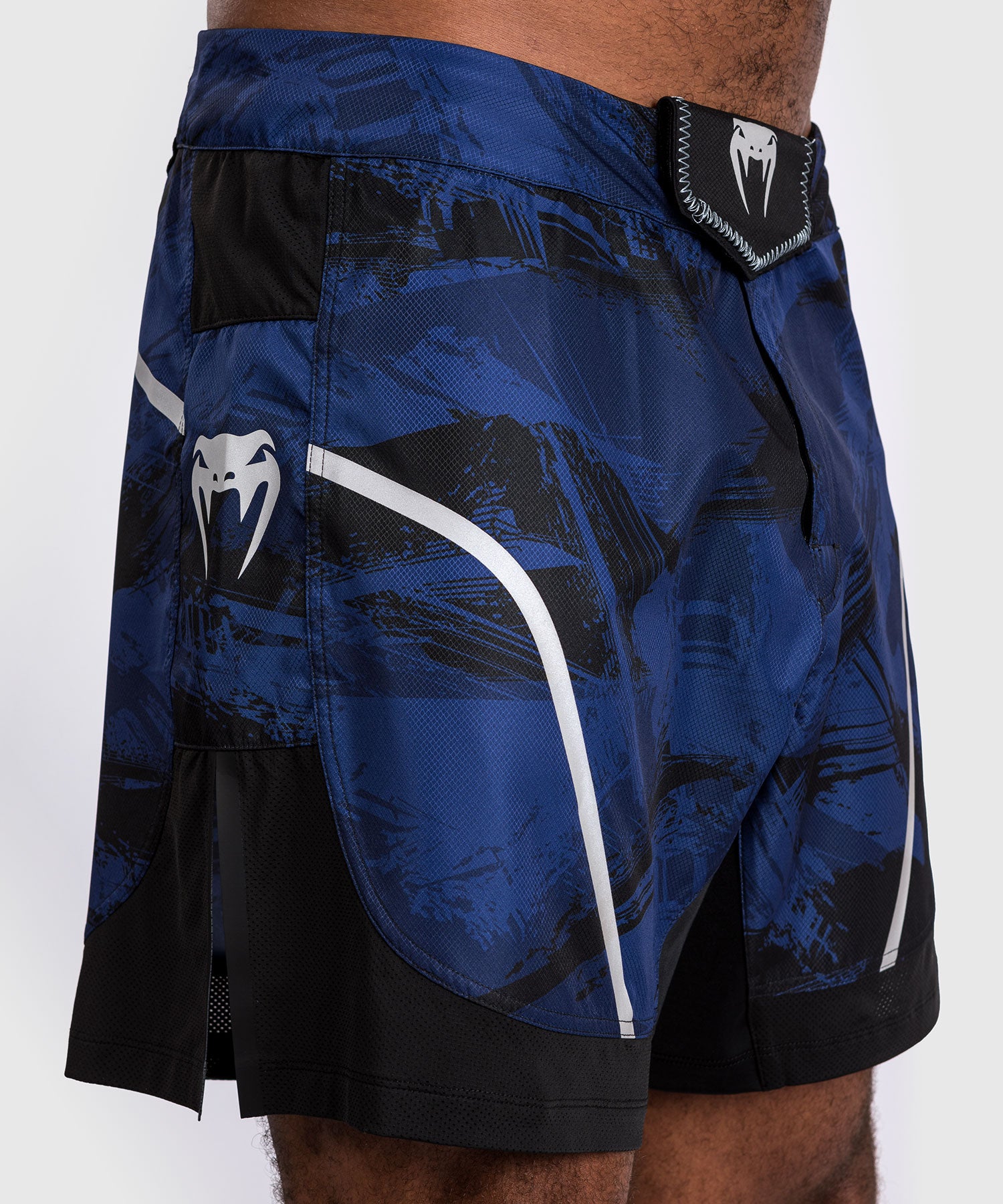 MMA shorts Venum Electron 3.0 Fight Shorts Navy Blue size