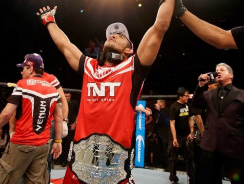 Футболка для тренувань Venum Jose Aldo UFC 163 Ltd Editon Dry Tech T-shirt - Red Київ