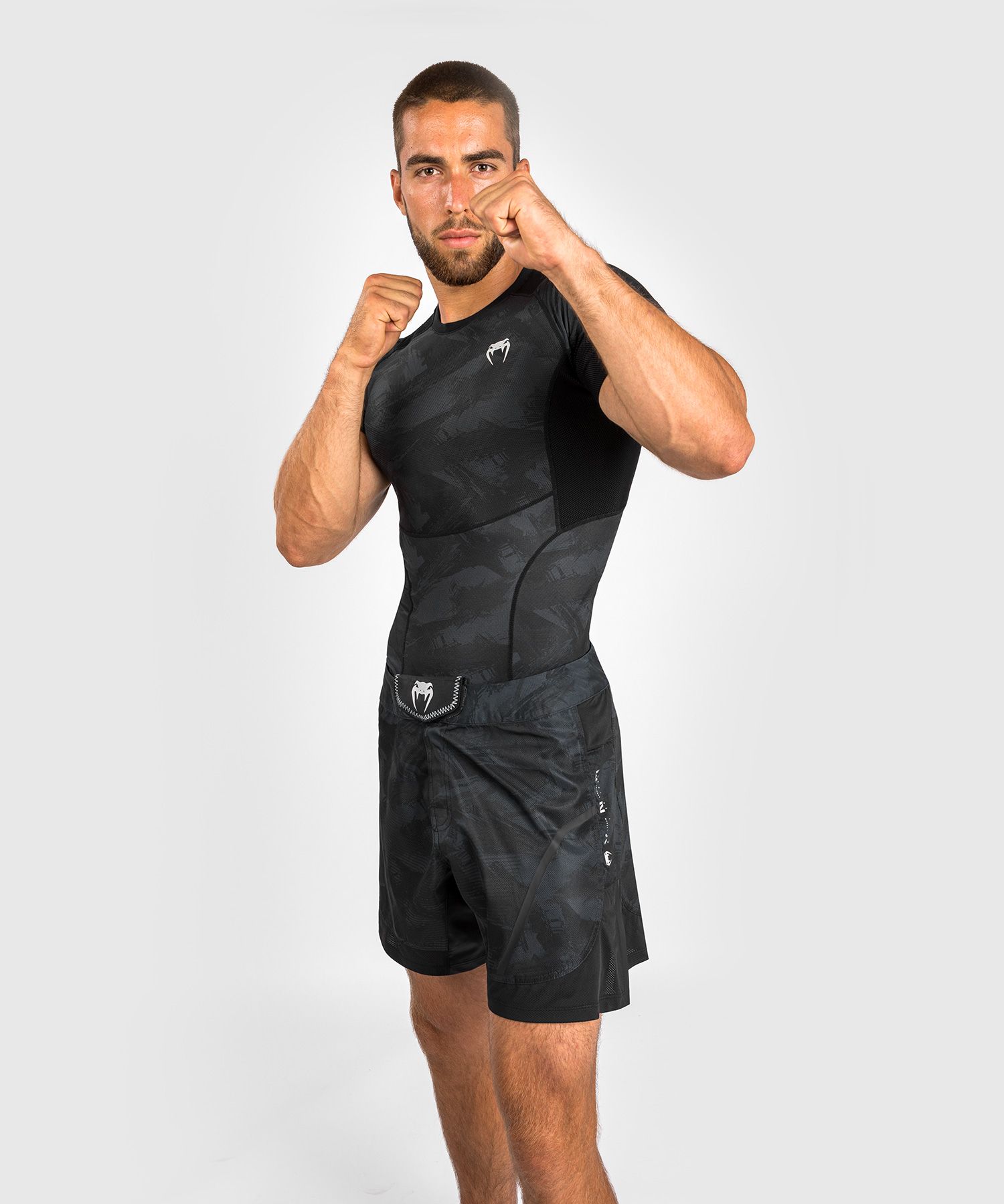 Компрессионная футболка Venum Electron 3.0 Rashguard Short Sleeves Black оригинал