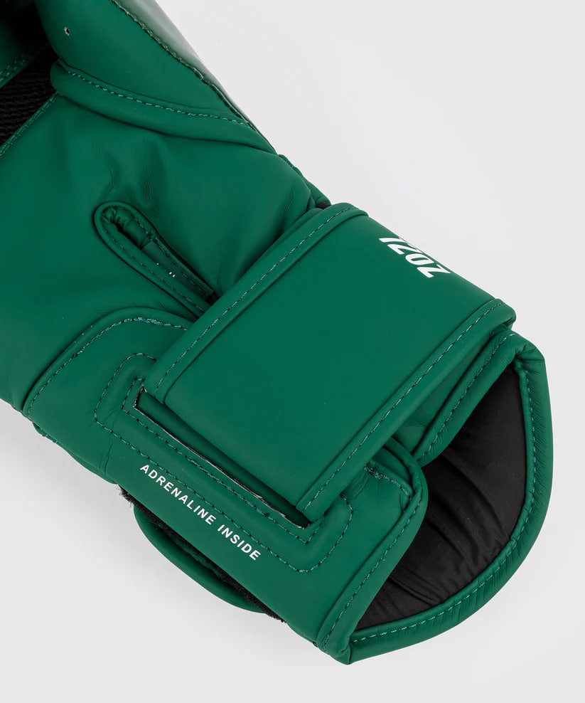 Venum Challenger 4.0 Boxing Gloves - Army Green size