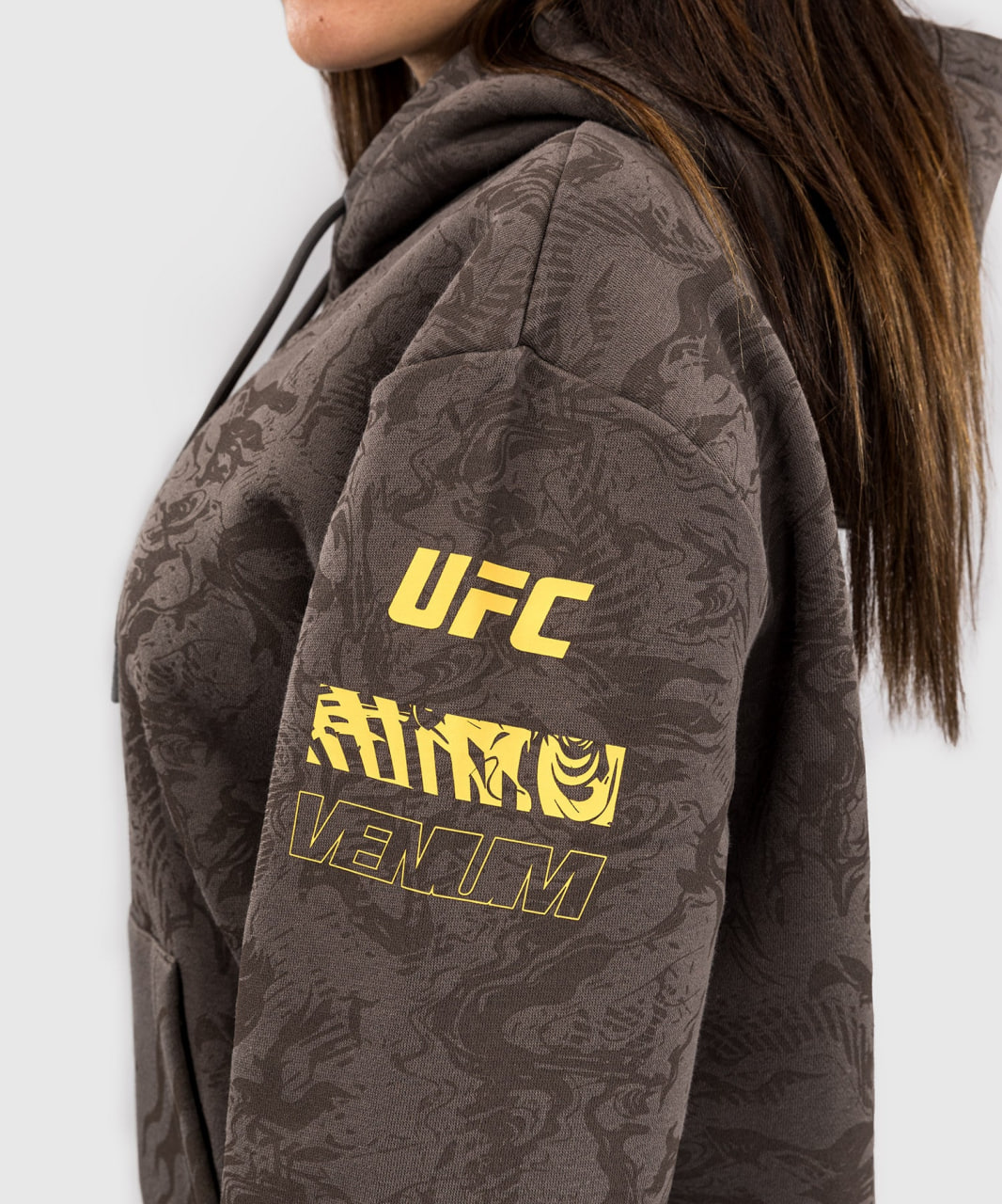 Худі UFC Venum FIGHT WEEK 4.0 Womens Hoodies Dark Brown ціна