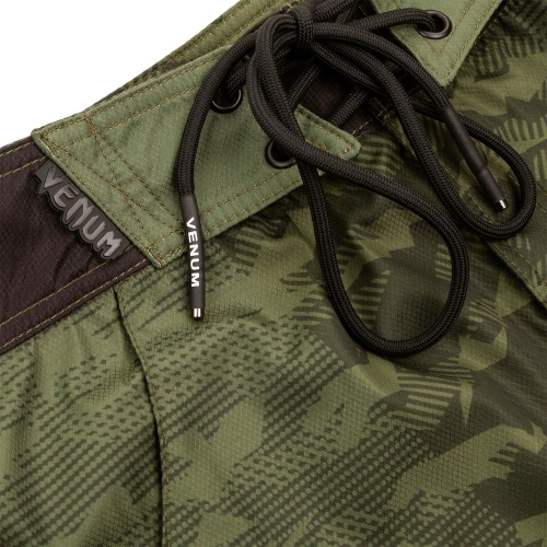 Шорти Venum Trooper Boardshorts Forest Camo Black оригінал