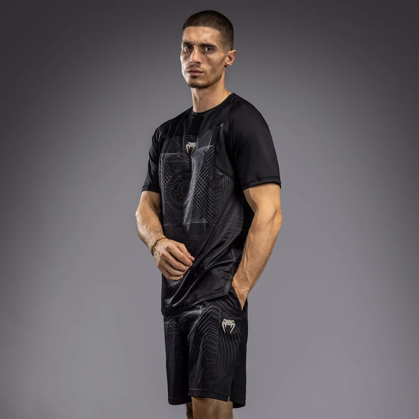 Футболка Venum G-Fit Air Mens Dry-Tech T-Shirt Deep Black Desert Sand фото