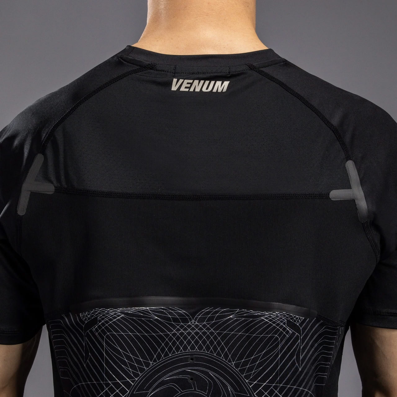 Футболка Venum G-Fit Air Mens Dry-Tech T-Shirt Deep Black Desert Sand вартість