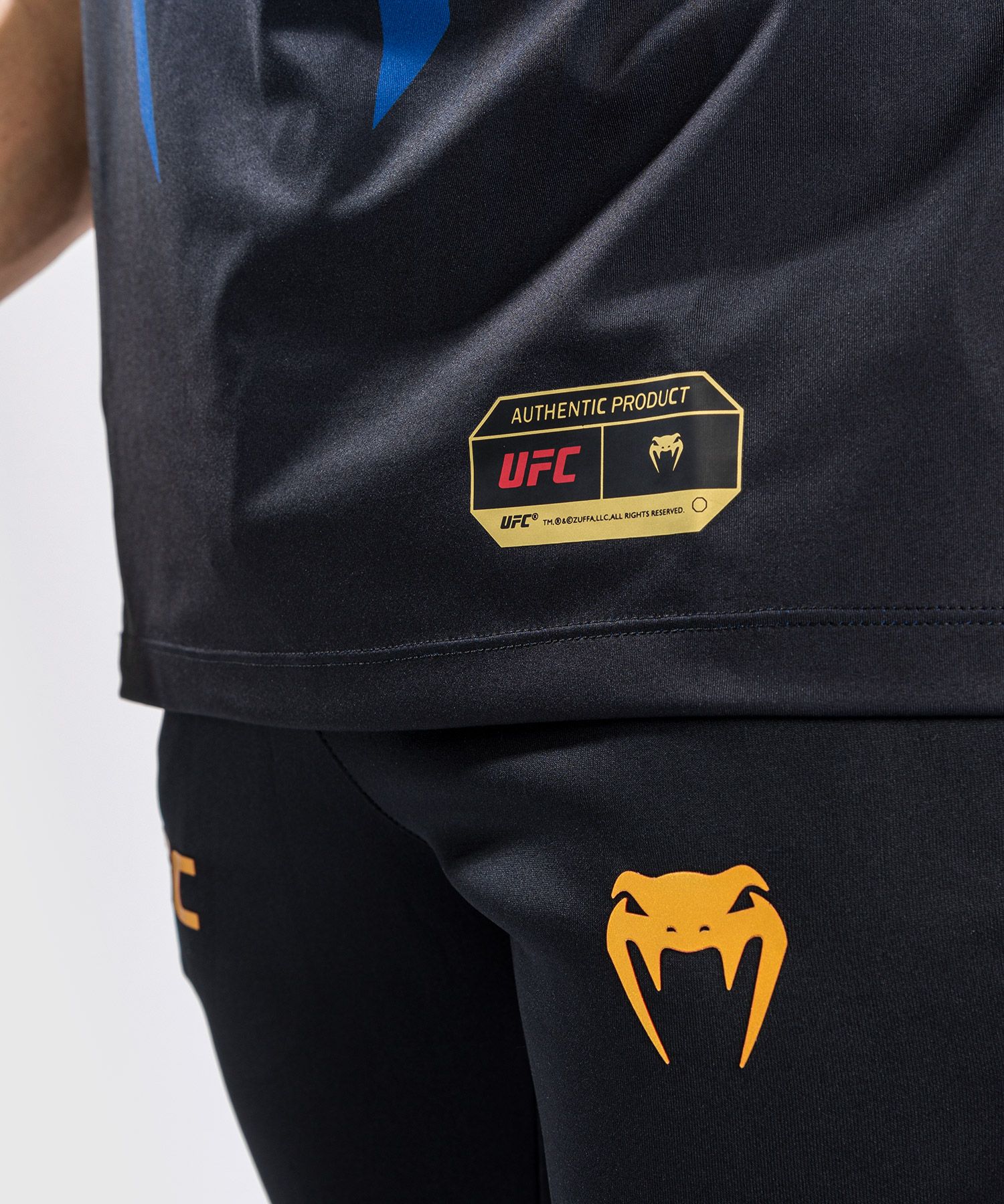 Venum UFC Authentic Fight Night 2.0 Kit Midnight Edition Champion training jersey size