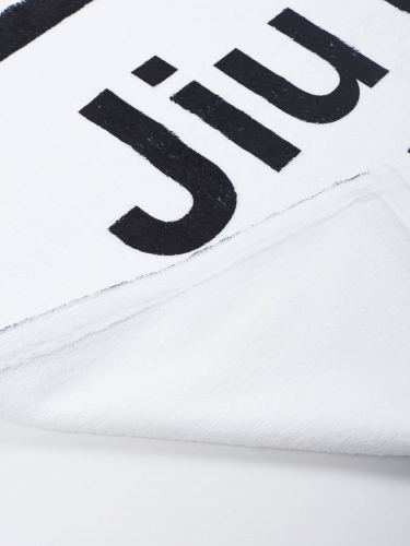 Полотенце MANTO Sports Towel Kills ціна