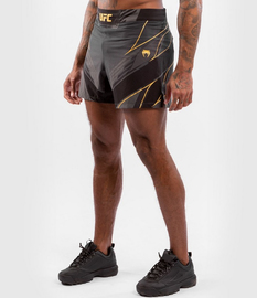 Легкие шорты для ММА Venum Authentic UFC FightNight Black Gold