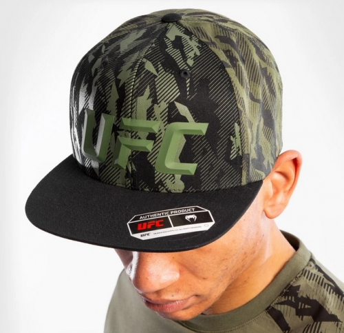 Бейсболка UFC Venum Authentic Fight Week Khaki фото