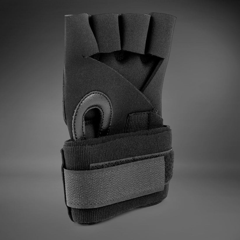 Накладки гелеві бинти Venum Gel Kontact Glove Wraps Black Gold купити