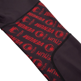 Компрессионные штаны Venum Logos Tights Black Red, Фото № 3