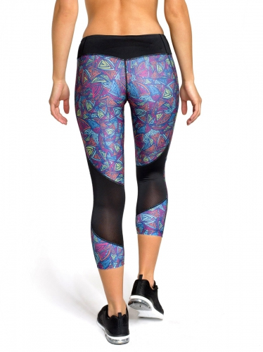 Womens compression capri Peresvit Air Motion Womens Capri Triangle Curls photo
