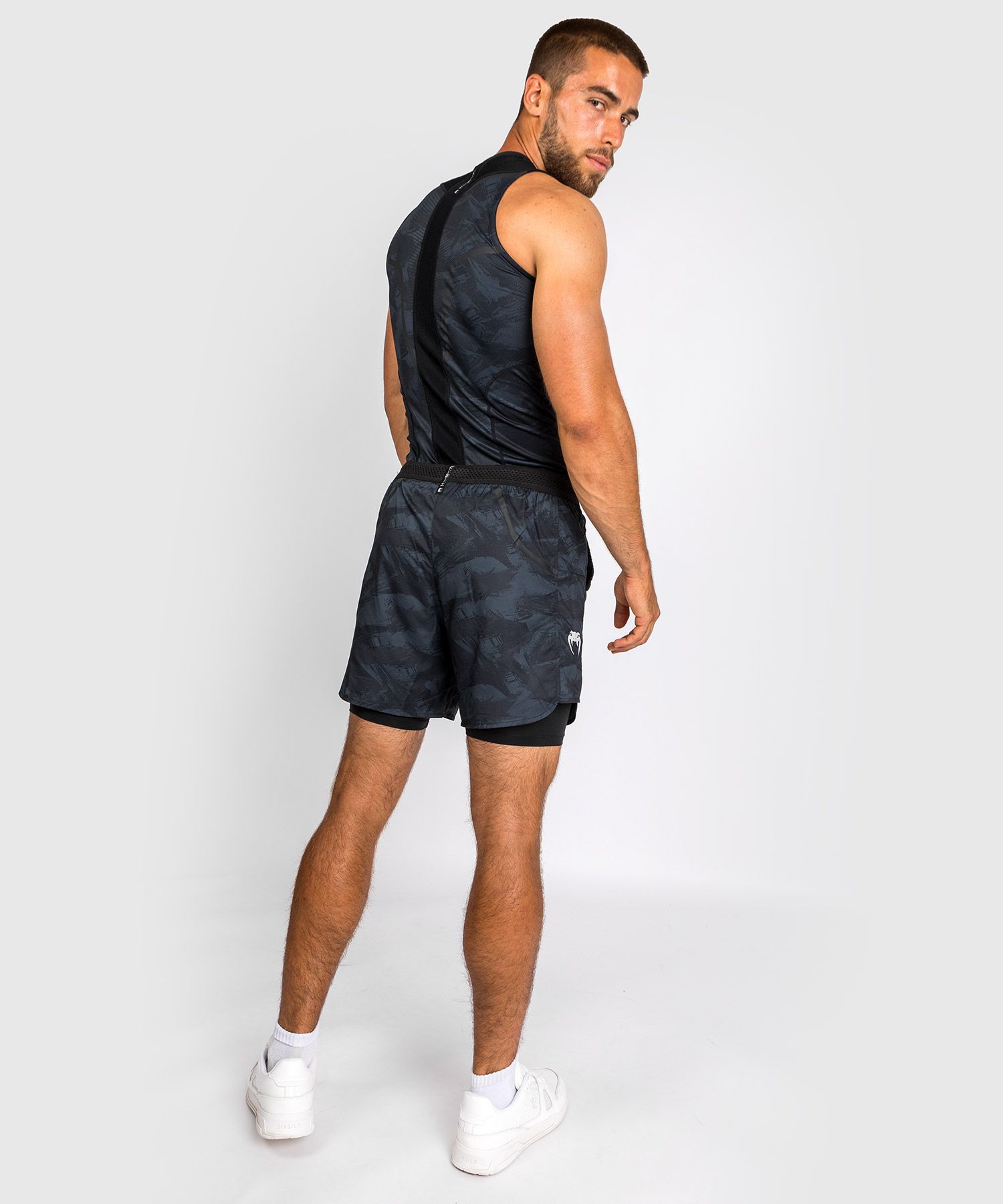 Компрессионная майка  Venum Electron 3.0 Rashguard Sleeveless Black цена
