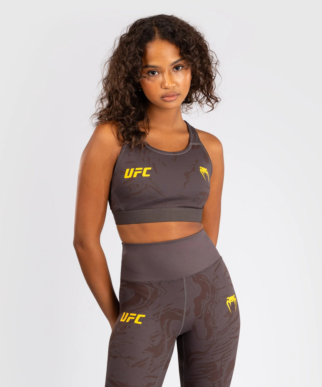 UFC sports top Venum FIGHT WEEK 4.0 Womens Sport Bra Dark Brown