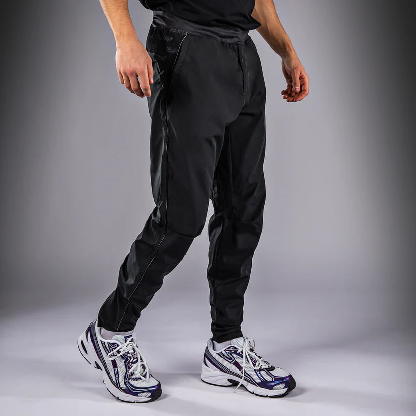 Спортивные штаны Venum Cargo Light Aero Joggers - Black купить