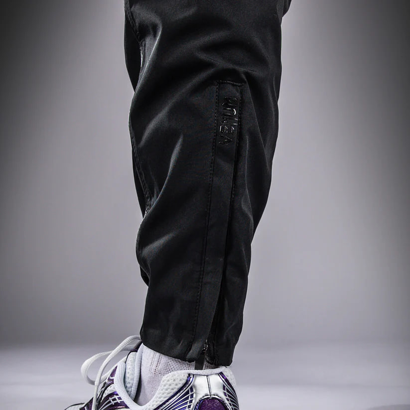 Спортивные штаны Venum Cargo Light Aero Joggers - Black оригинал