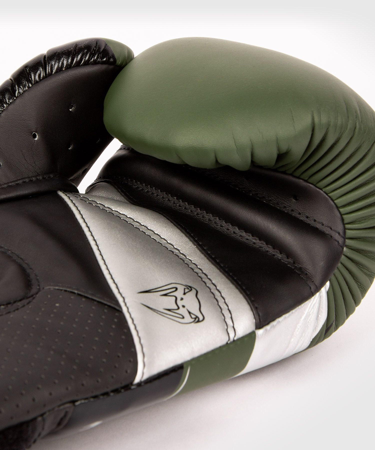 Venum Elite Evo Boxing Gloves Khaki Silver original