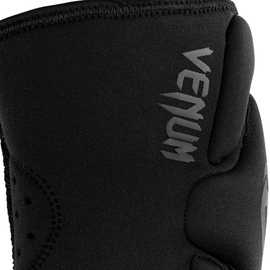 Наколенники Venum Kontact Lycra Knee Pad Patented Matte Black, Фото № 2