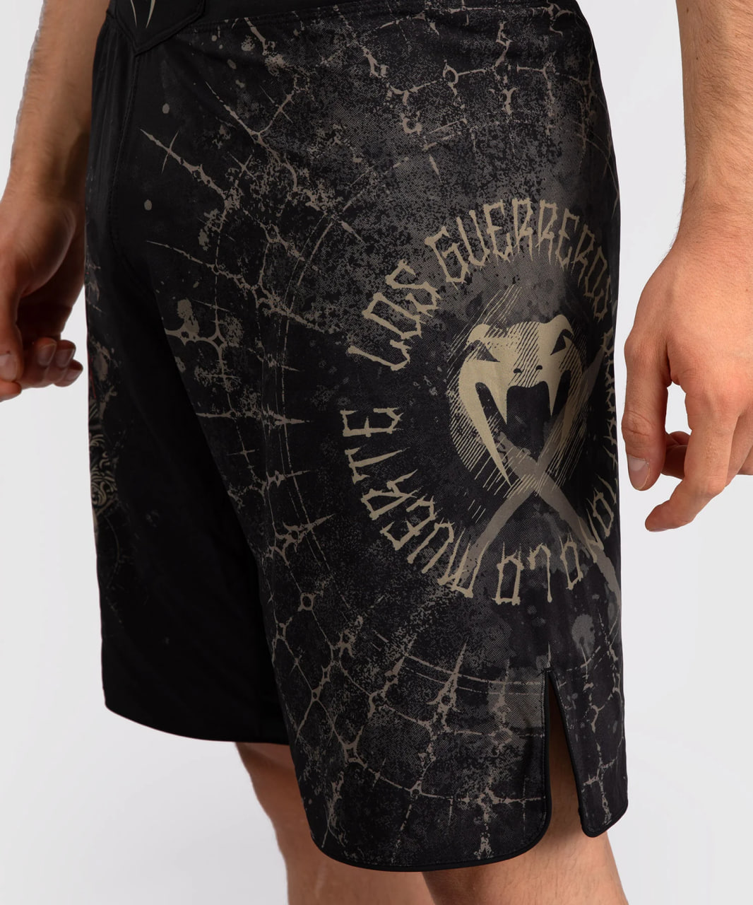 Venum Santa Muerte 5.0 Mens Fight Shorts Deep Black Gold original