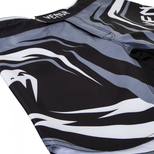 Venum Sharp 2.0 Fightshorts Black White where to buy