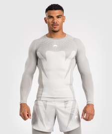 Venum Attack Longsleeve Rashguard Greige