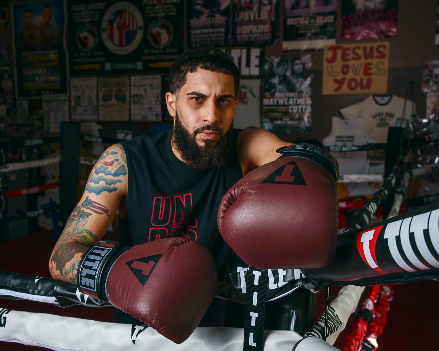 Боксерские перчатки Title Boxing Gallant Bag Gloves Maroon Black купить