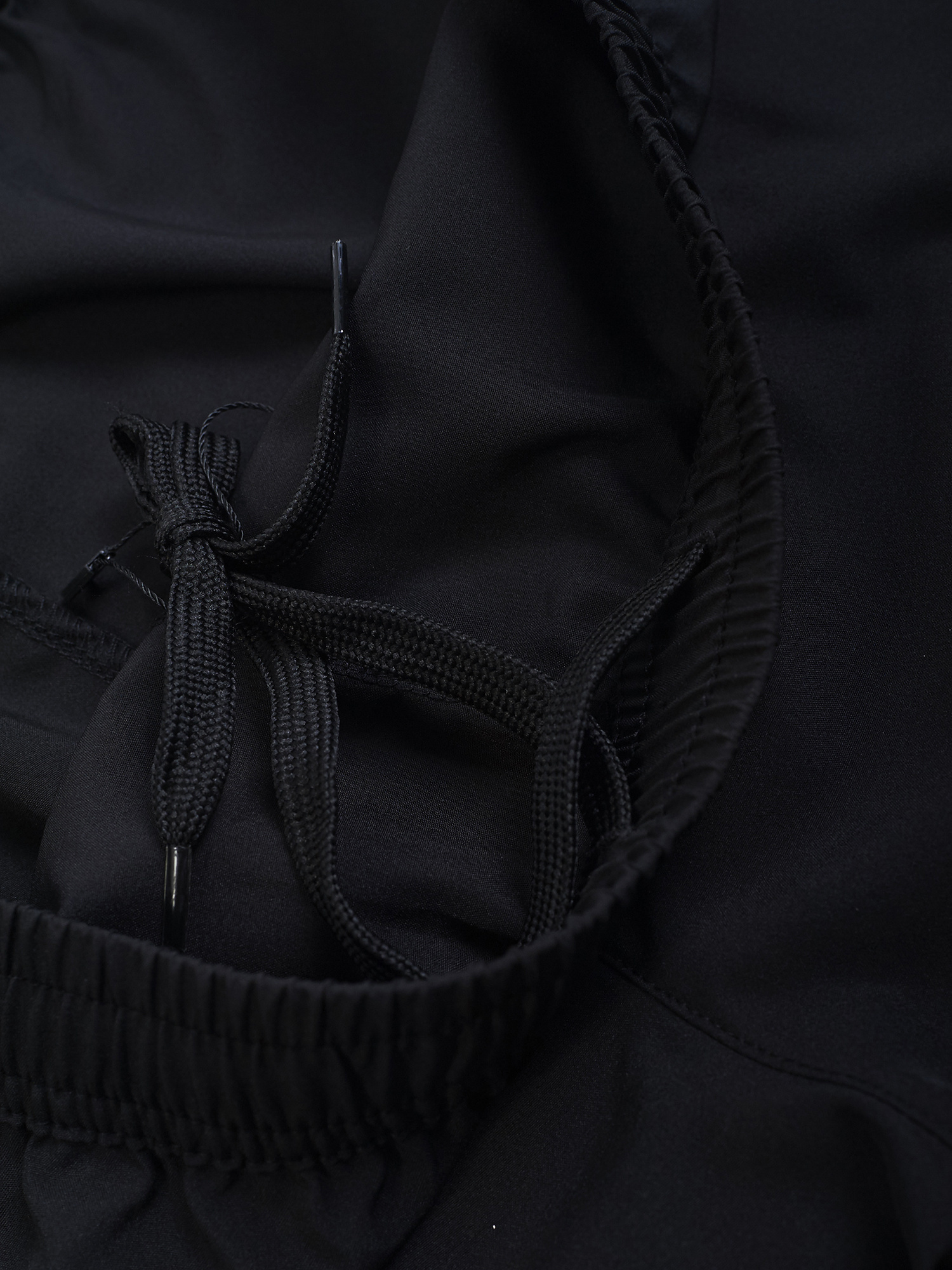 MANTO Active Shorts Sport Black sports shorts price