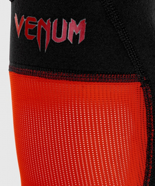 Защита ног Venum Kontact Evo Shinguards Black Red, Фото № 4