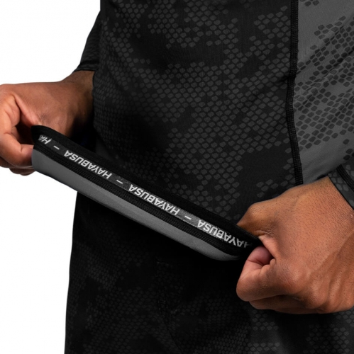 Hayabusa Arrow Ranked Long Sleeve Rashguard Black size