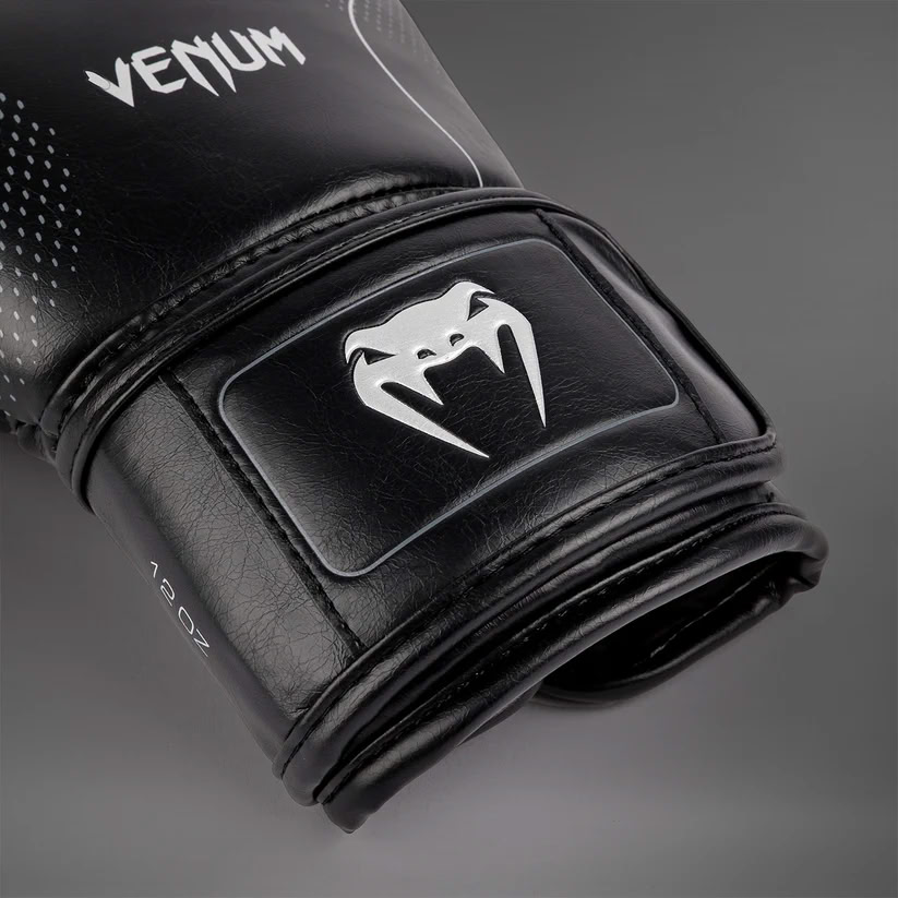 Боксерські рукавиці Venum Nexus Boxing Gloves Black Silver оригінал