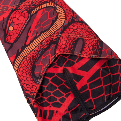 Шорты для MMA Venum Snaker Fightshorts Red где купить