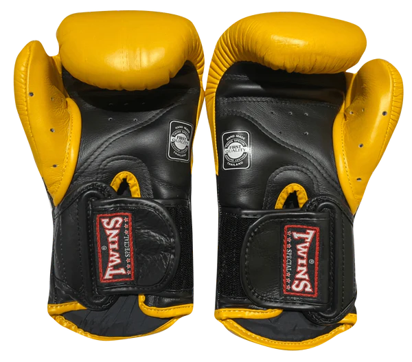 Боксерські рукавиці Twins Velcro Extra Design BGVL6 Black Yellow ціна