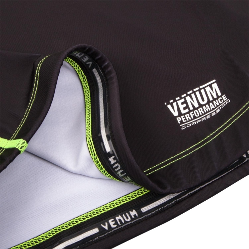 Venum Training Camp Compression T-shirt size