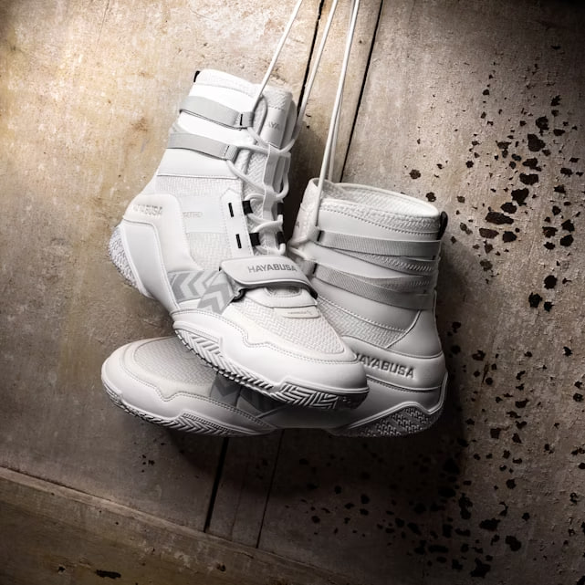 Hayabusa Strike Boxing Shoes White size