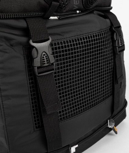 Рюкзак Venum Challenger Xtrem Evo Backpack Black Gold оригінал
