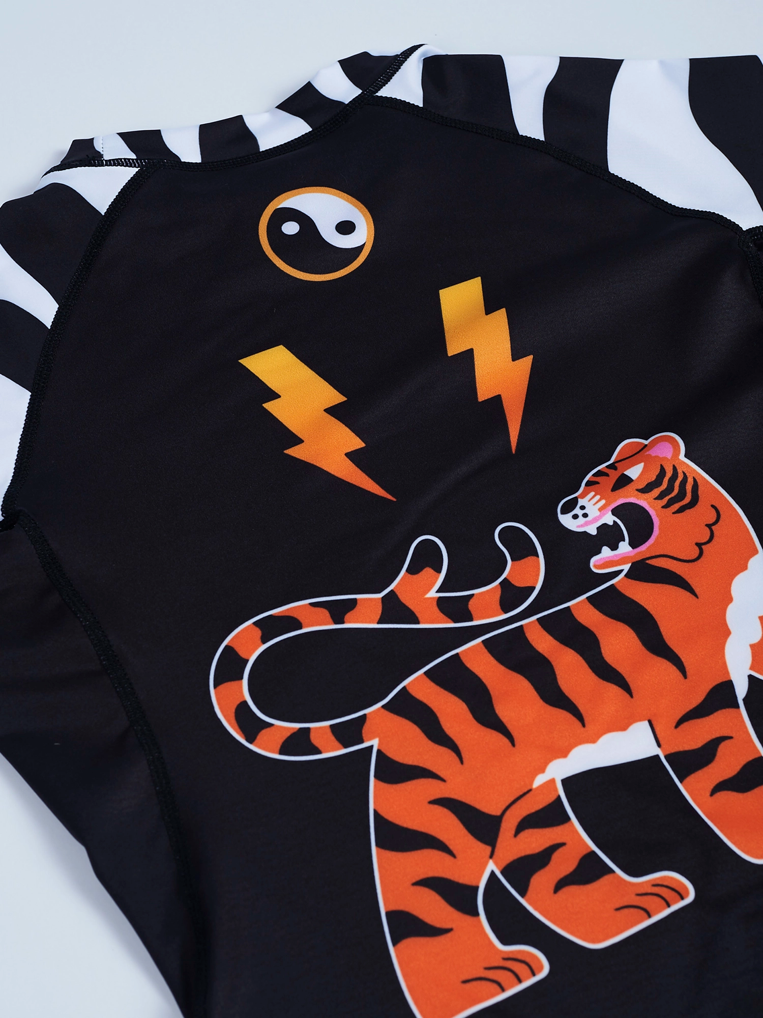 Детский рашгард MANTO Kids Rashguard Tigers Tail фото