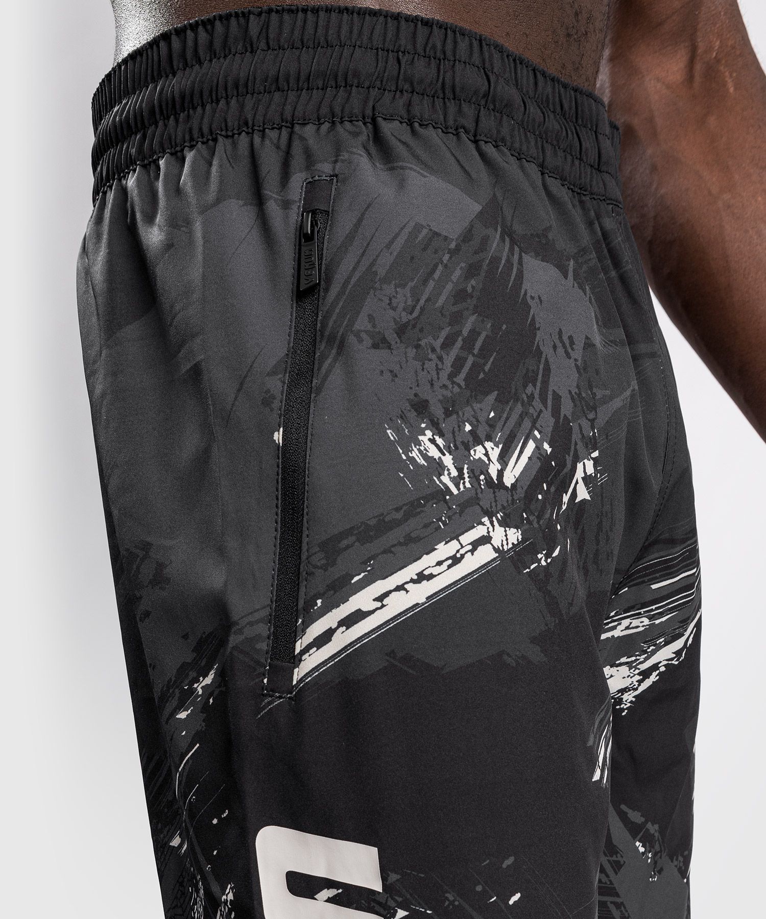 Спортивные шорты Venum UFC Authentic Fight Week Men’s 2.0 Performance Black Sand фото