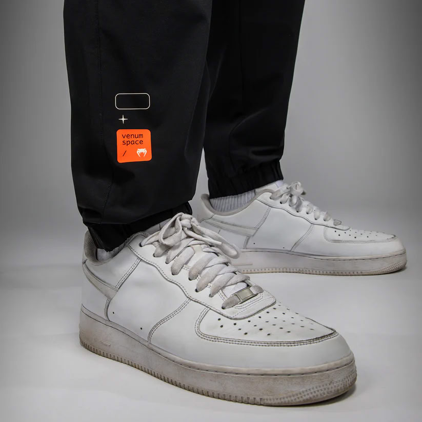 Спортивні штани Venum Eclipse Joggers Black Ivory оригінал