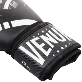 Боксерські рукавиці Venum Devil Boxing Gloves White Black, Фото № 5
