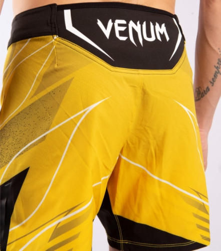 Легкие шорты для ММА Venum Authentic UFC FightNight Short Fit Pro Line Yellow фото