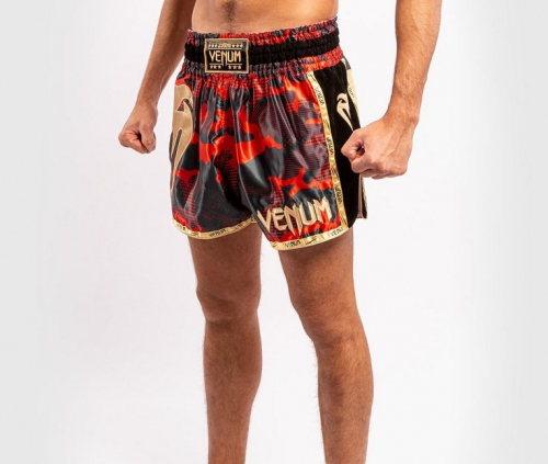 Шорти для тайського боксу Venum Giant Camo Muay Thai Shorts Black Red ціна