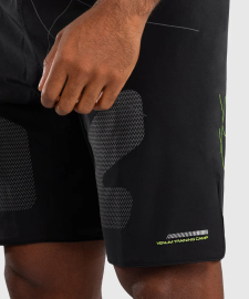 Venum Training Camp 4.0 Fight Short - Black/Neon Green original