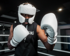 Боксерский шлем TITLE Boxing Ko-Vert Headgear White, Фото № 2