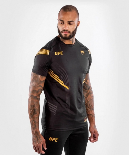 Футболка UFC Venum Fight Night Black Gold ціна