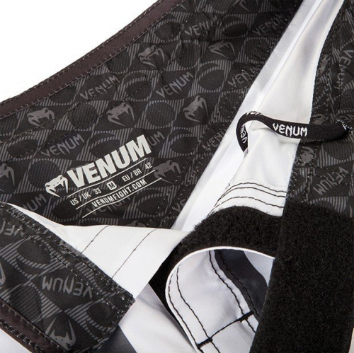 Шорты Venum Sharp Fightshorts Black Ice стоимость