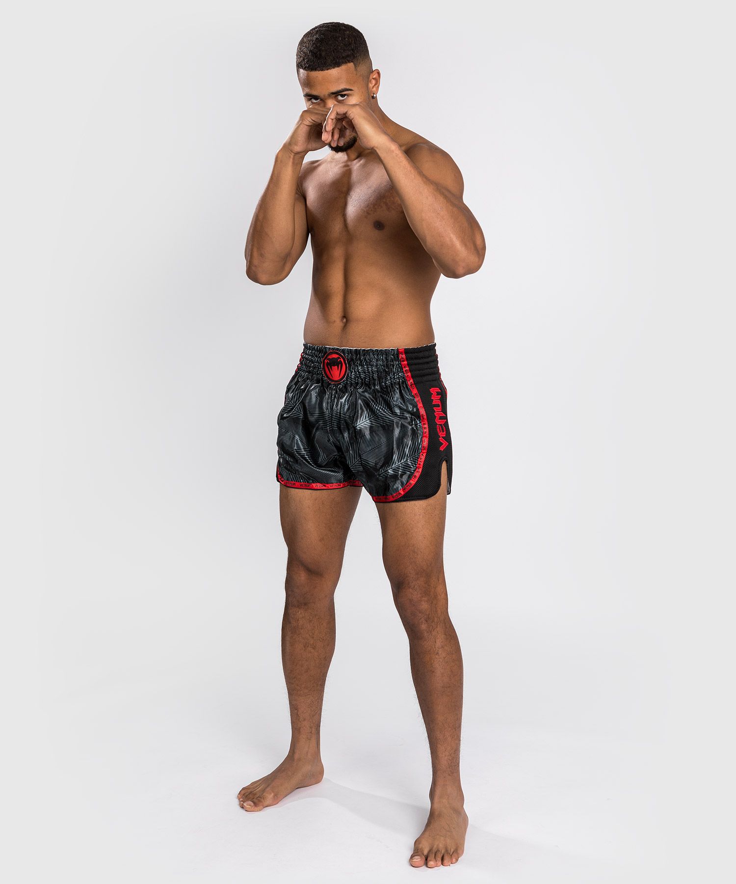 Шорты для тайского бокса Venum Phantom Muay Thai Shorts Black Red оригинал
