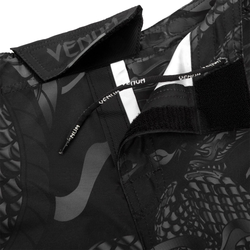MMA shorts Venum Dragons Flight Fightshorts Black Black where to buy
