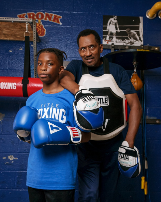 Боксерські рукавиці Title Classic Pro Style Training Gloves 3.0 Blue White розмір